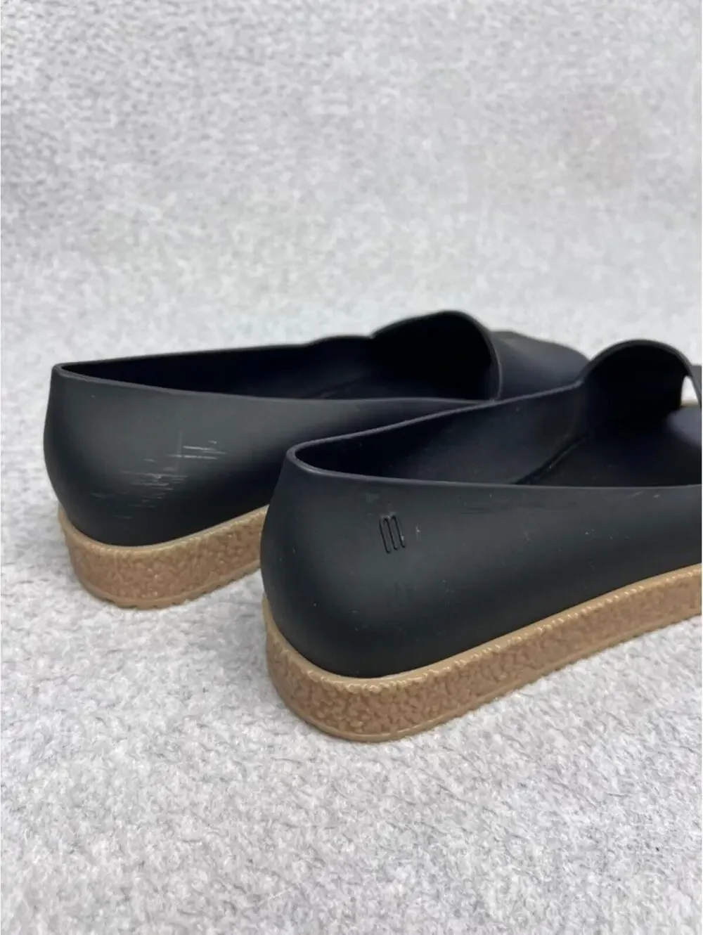 Melissa Black Platform Peep Toe Slip On Flats Eco Friendly Scented 8 US/39 EUR